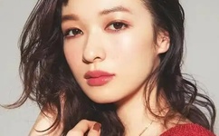 9877地铁笨蛋4国语版